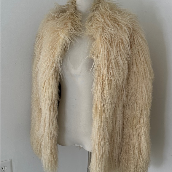 Vintage 70s Shaggy Mongolian Fur Coat - Picture 5 of 6